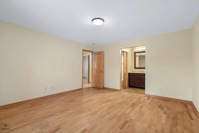 $289,900 | 11301 Sycamore Lane, Unit 64A, Palos Hills, IL 60465