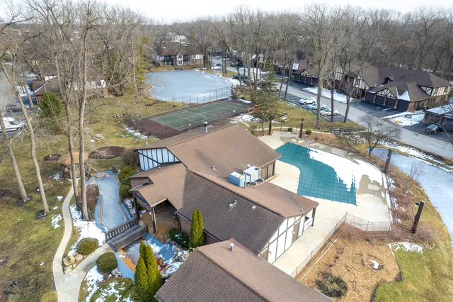 $289,900 | 11301 Sycamore Lane, Unit 64A, Palos Hills, IL 60465