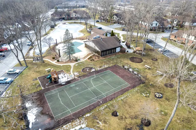 $289,900 | 11301 Sycamore Lane, Unit 64A, Palos Hills, IL 60465