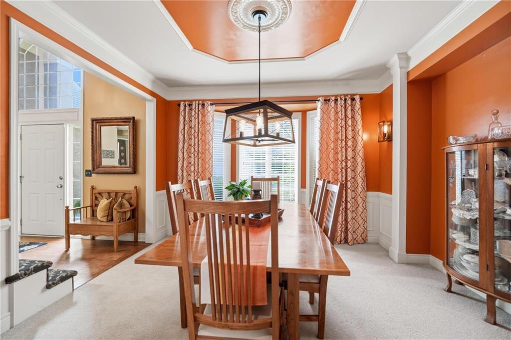 172 Northeast Hidden Ridge Lane Lee's Summit, MO 64064 - Photo 7 of 83 Gallery Image 7