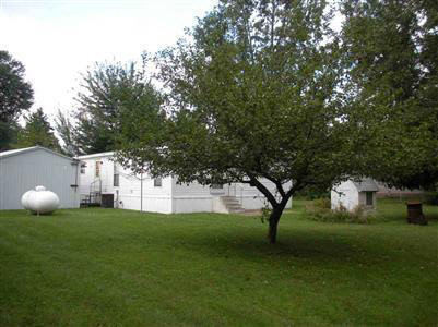 1806 East Lansing Road Morrice, MI 48857 - Photo 8 of 9 20137571-7.JPG