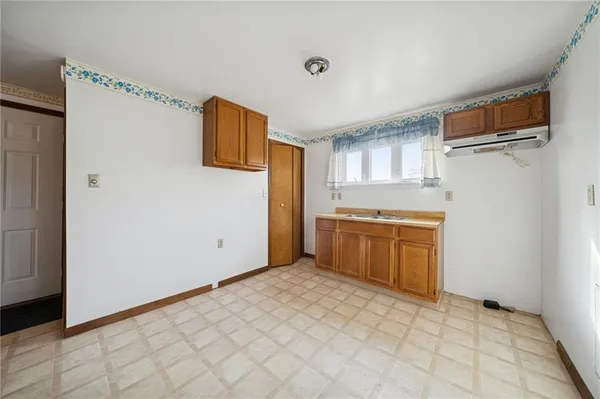 $59,900 | 3 Sewickley Avenue, Herminie, PA 15637