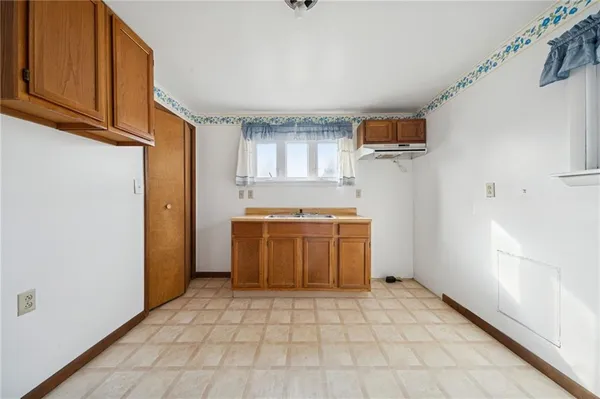 $59,900 | 3 Sewickley Avenue, Herminie, PA 15637