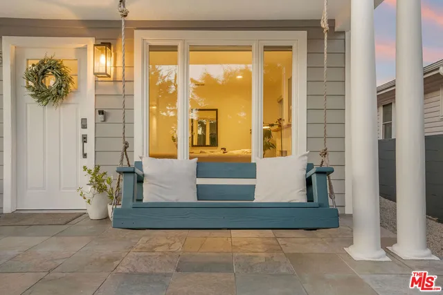 $1,499,000 | 2325 Berkeley Avenue, Los Angeles, CA 90026