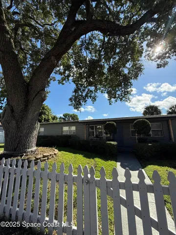 $1,800 | 5 North Deleon Avenue, Unit SFR, Titusville, FL 32796