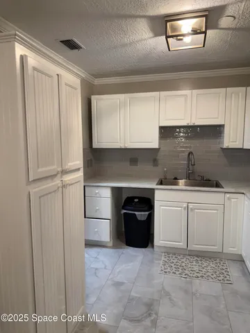 $1,800 | 5 North Deleon Avenue, Unit SFR, Titusville, FL 32796