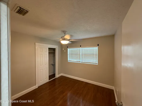 $1,800 | 5 North Deleon Avenue, Unit SFR, Titusville, FL 32796