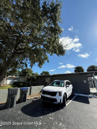 $1,800 | 5 North Deleon Avenue, Unit SFR, Titusville, FL 32796