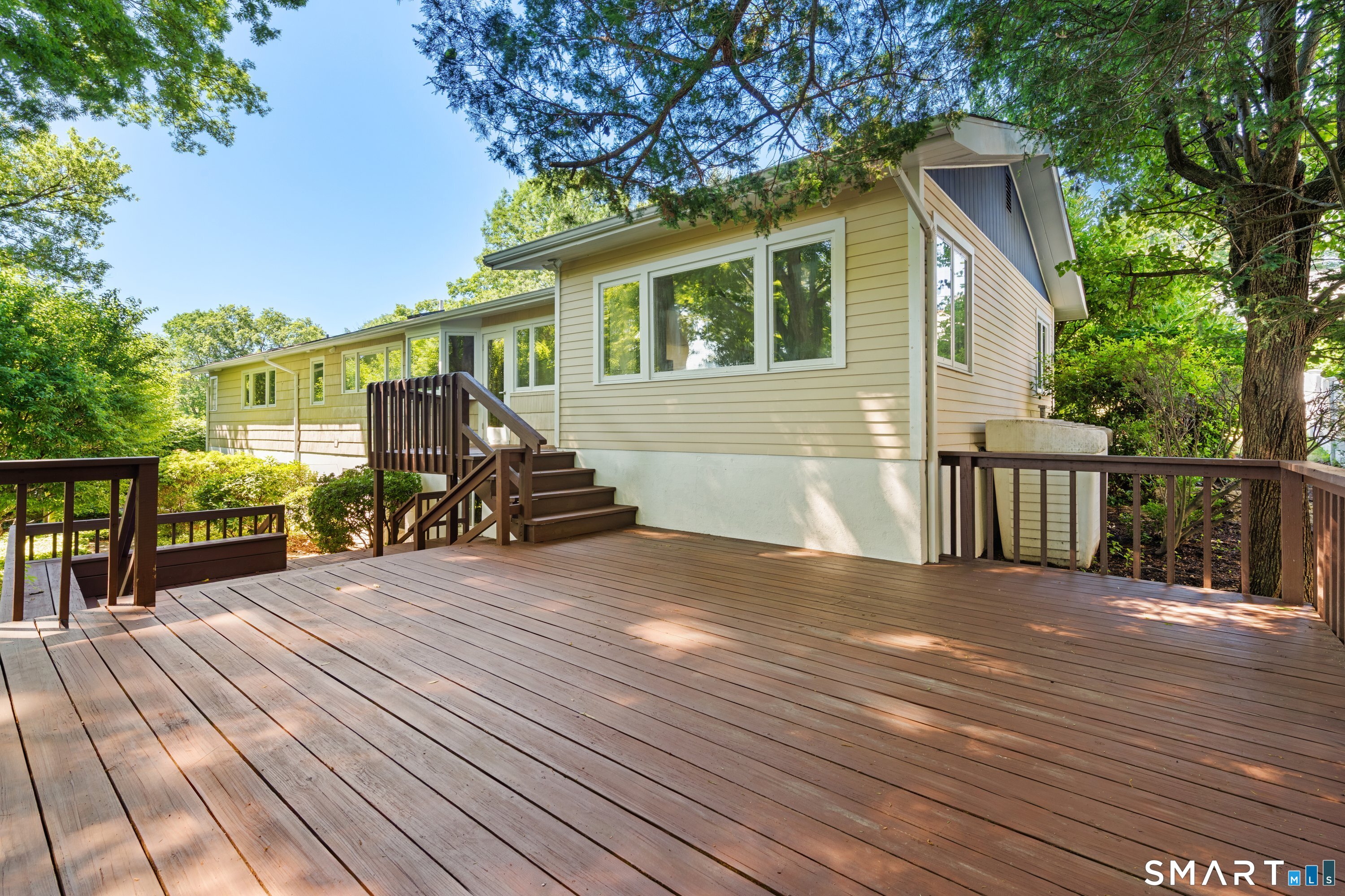 65 Bailey Road Fairfield, CT 06825 - Photo 31 of 36