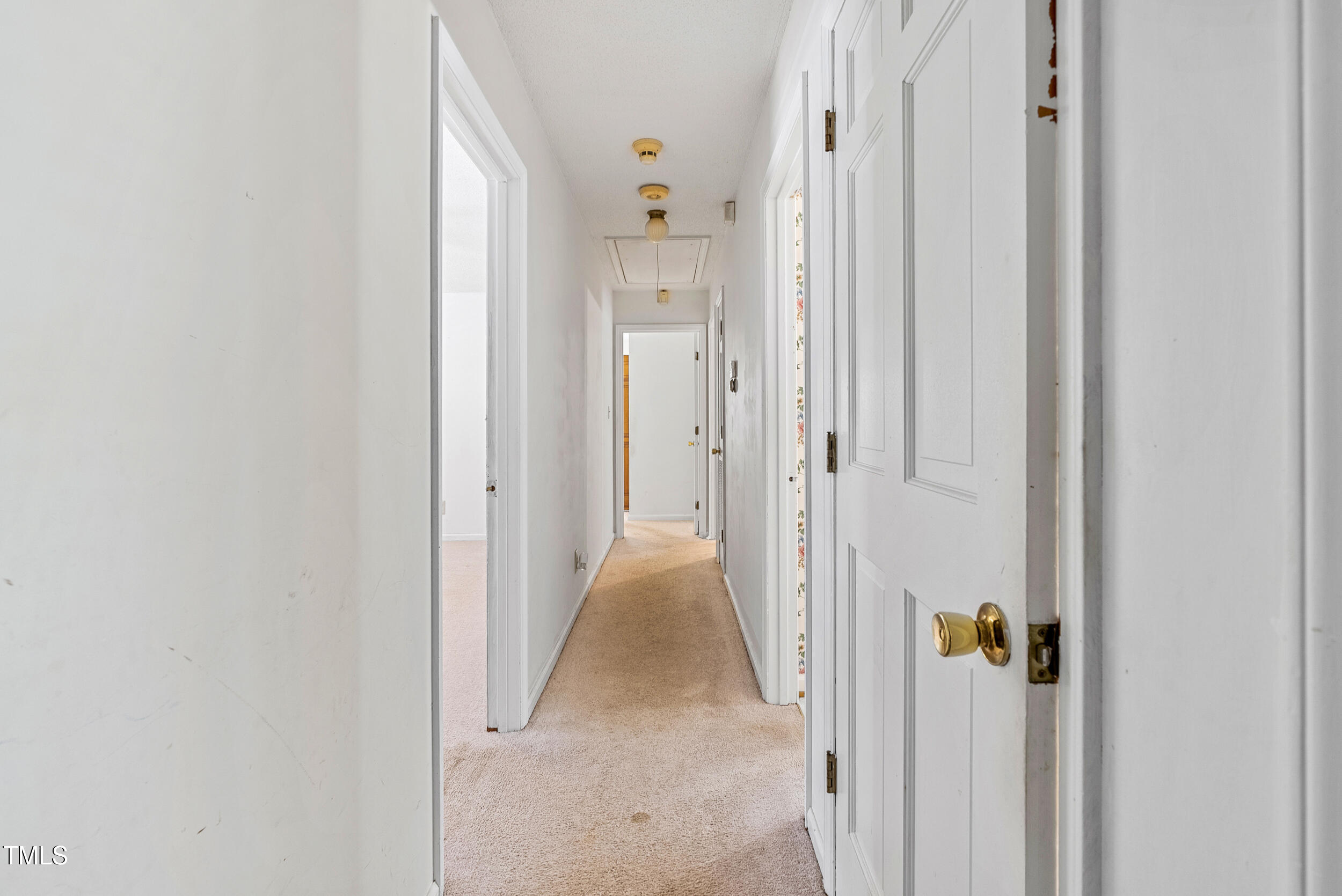 340 Ridgeway-Warrenton Road Warrenton, NC 27589 - Photo 25 of 45 340 Upstairs Hallway
