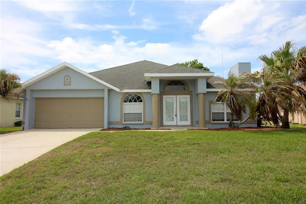 $2,400 | 2313 Colony Club Drive, Lakeland, FL 33813