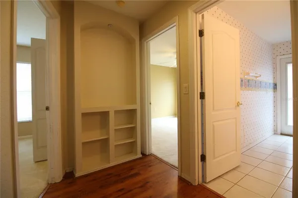 $2,400 | 2313 Colony Club Drive, Lakeland, FL 33813