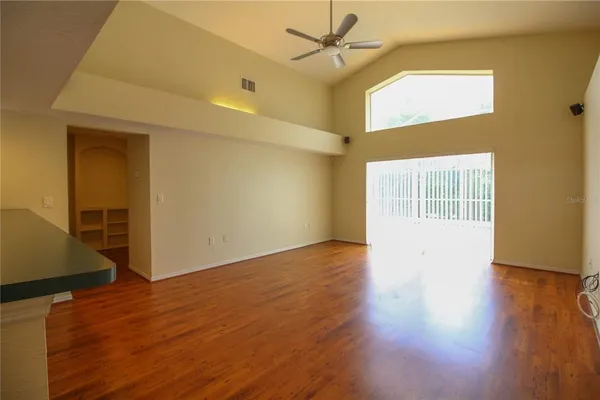 $2,400 | 2313 Colony Club Drive, Lakeland, FL 33813