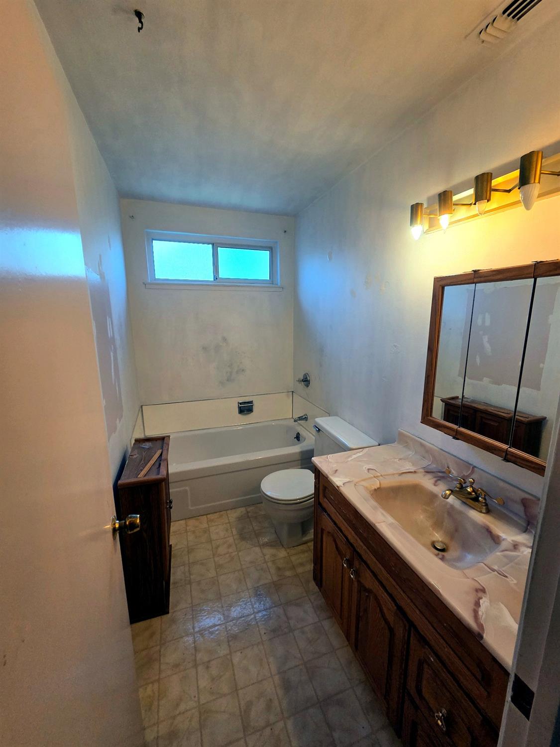10229 South White Rock Road Rancho Cordova, CA 95670 - Photo 11 of 16