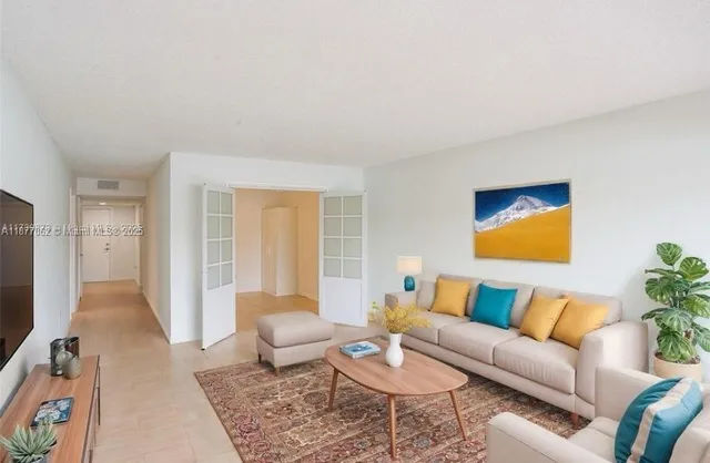 $209,500 | 873 Northeast 195th Street, Unit 107, Miami, FL 33179