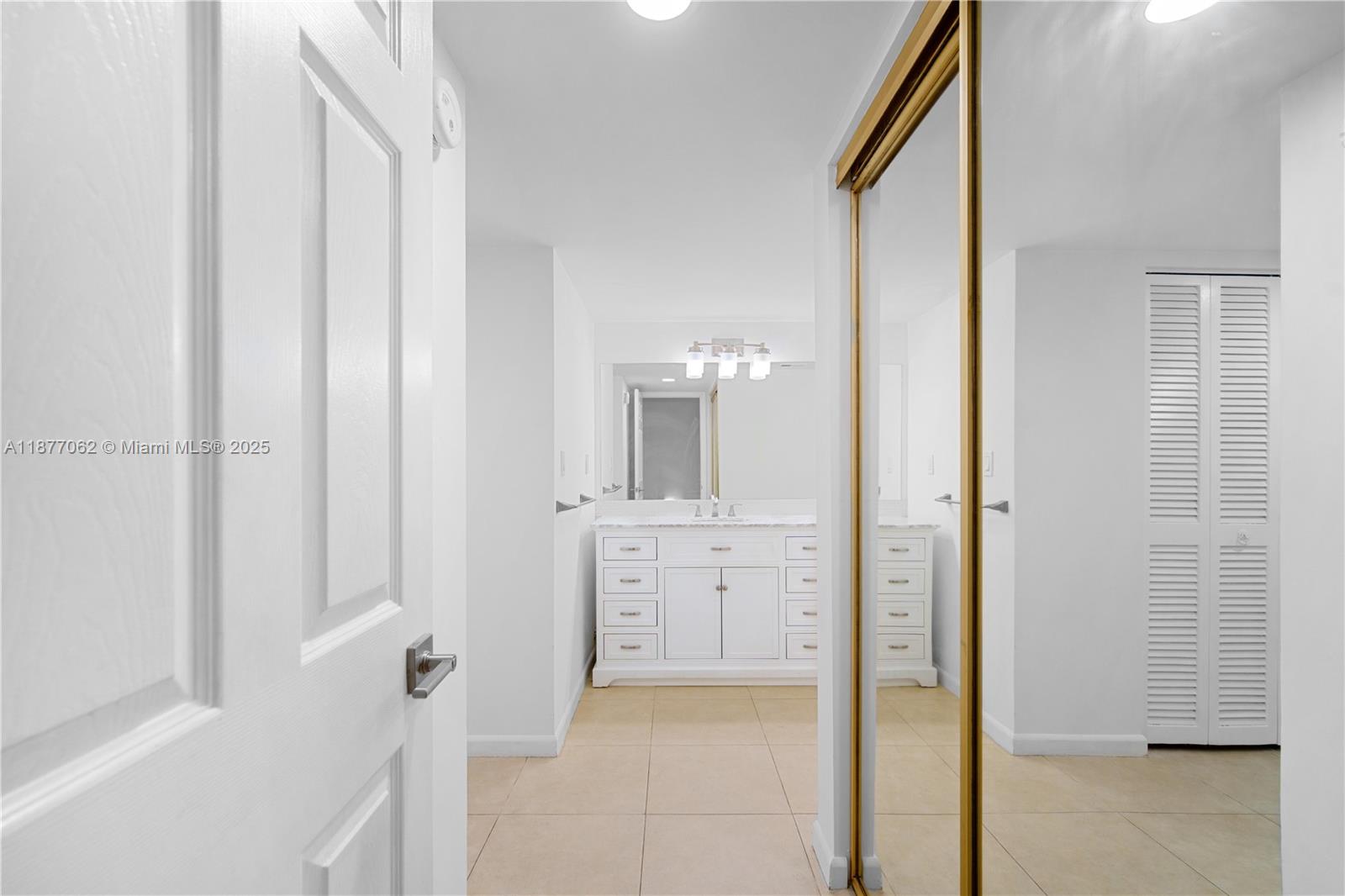 873 Northeast 195th Street, Unit 107 Miami, FL 33179 - Photo 21 of 48