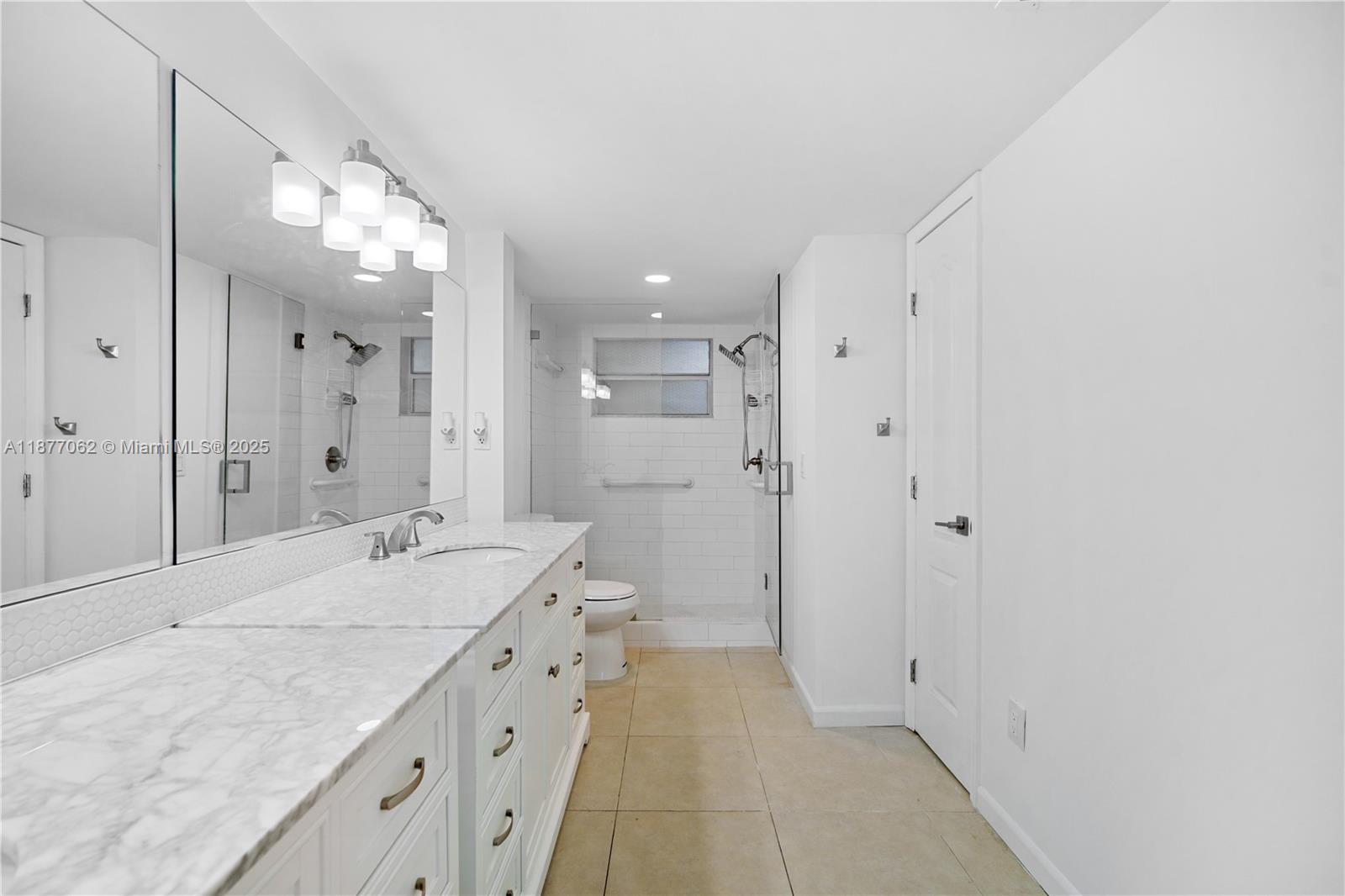 873 Northeast 195th Street, Unit 107 Miami, FL 33179 - Photo 23 of 48