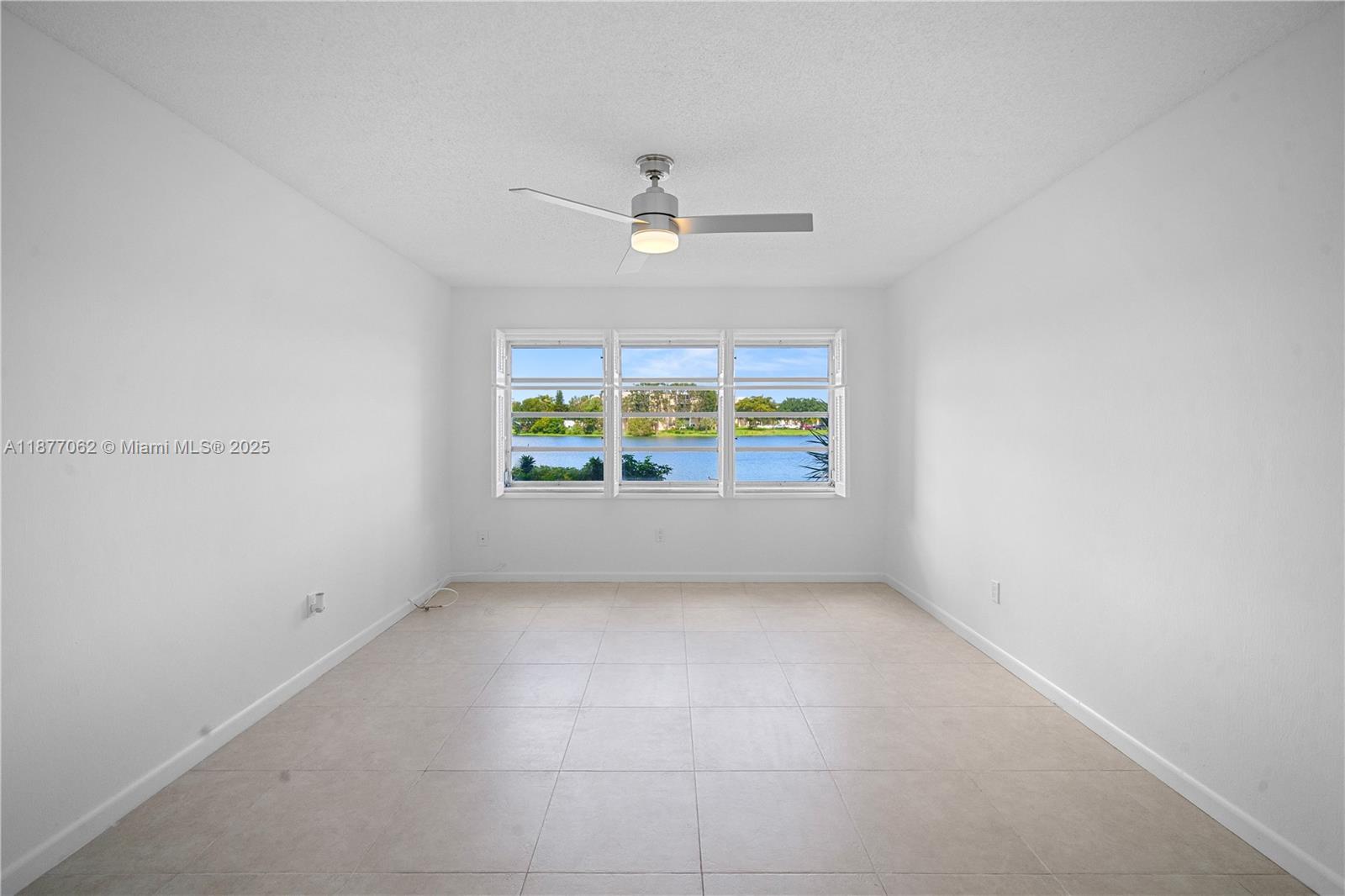 873 Northeast 195th Street, Unit 107 Miami, FL 33179 - Photo 25 of 48