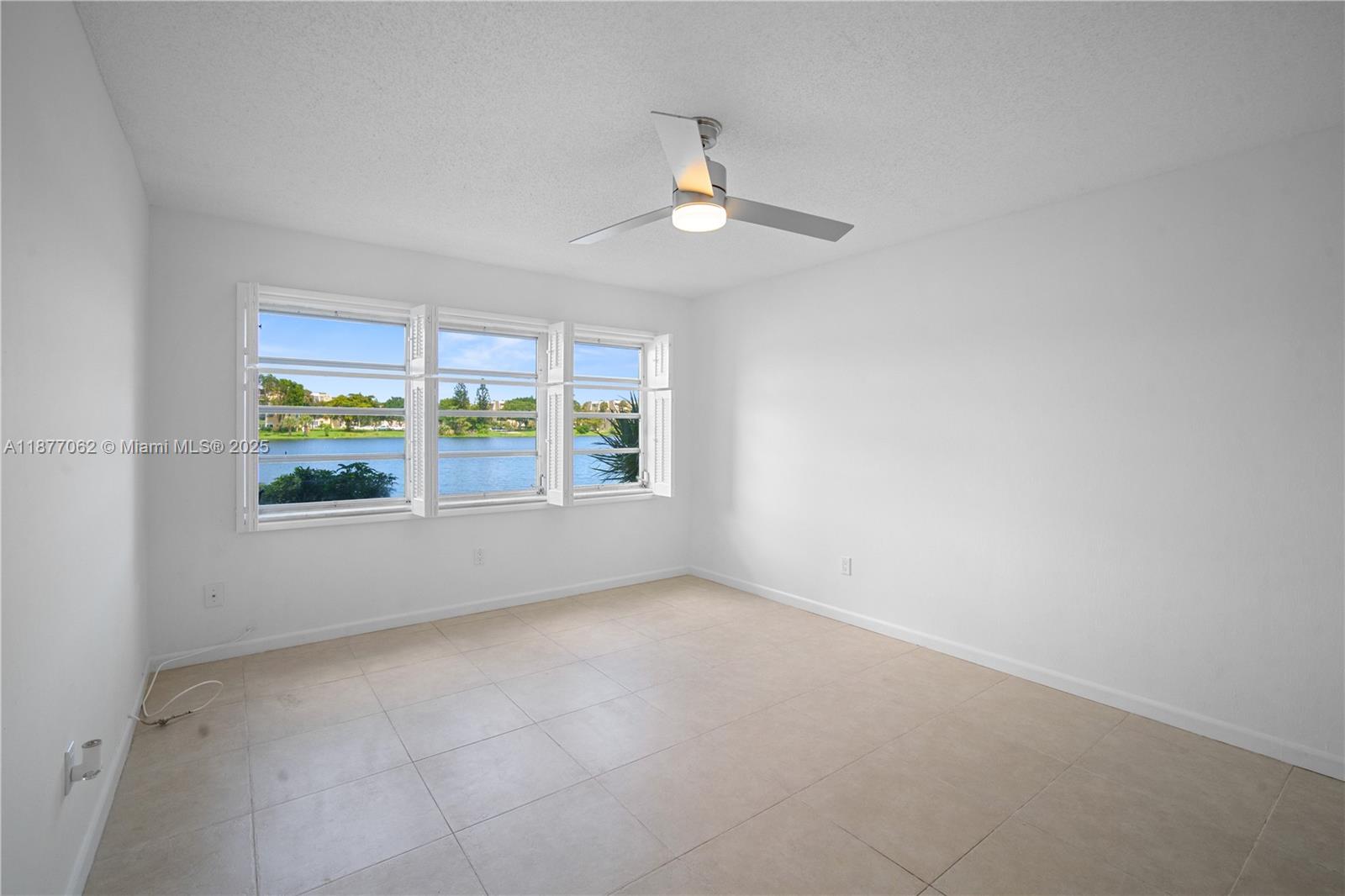 873 Northeast 195th Street, Unit 107 Miami, FL 33179 - Photo 27 of 48