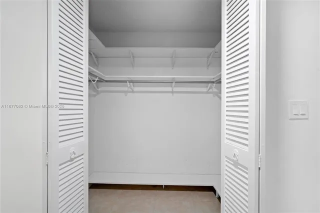 $209,500 | 873 Northeast 195th Street, Unit 107, Miami, FL 33179