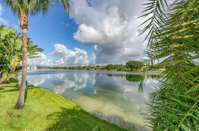 $209,500 | 873 Northeast 195th Street, Unit 107, Miami, FL 33179