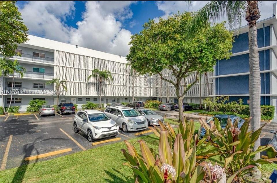 873 Northeast 195th Street, Unit 107 Miami, FL 33179 - Photo 45 of 48