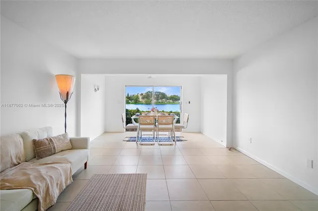 $209,500 | 873 Northeast 195th Street, Unit 107, Miami, FL 33179