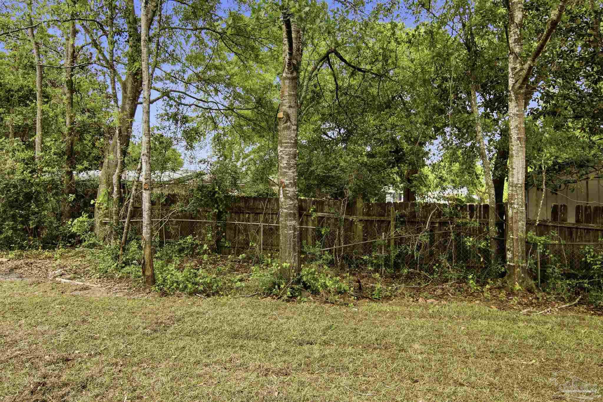 4208 Eleanor Street Pace, FL 32571 - Photo 28 of 39