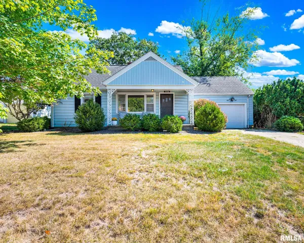 $2,150 | 3406 North North Street, Peoria, IL 61604