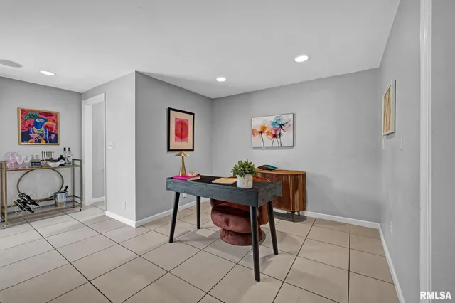 $2,150 | 3406 North North Street, Peoria, IL 61604