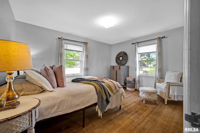 $2,150 | 3406 North North Street, Peoria, IL 61604