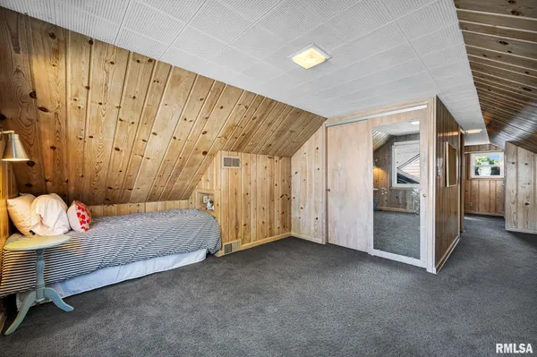 $2,150 | 3406 North North Street, Peoria, IL 61604