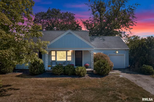 $2,150 | 3406 North North Street, Peoria, IL 61604