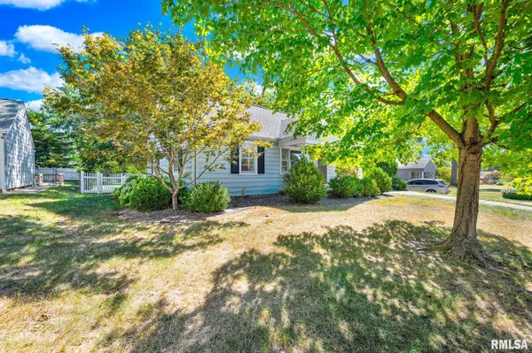 $2,150 | 3406 North North Street, Peoria, IL 61604