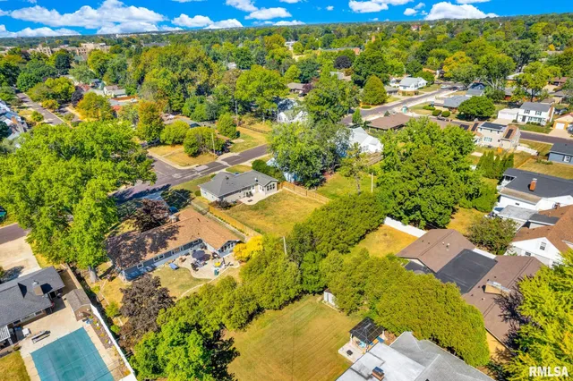 $2,150 | 3406 North North Street, Peoria, IL 61604