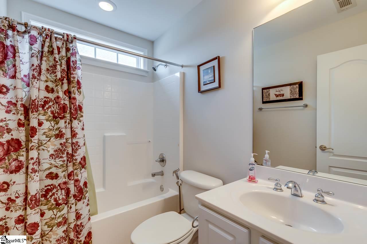 205 Traymore Way Greer, SC 29650 - Photo 18 of 36 Gallery Image 18