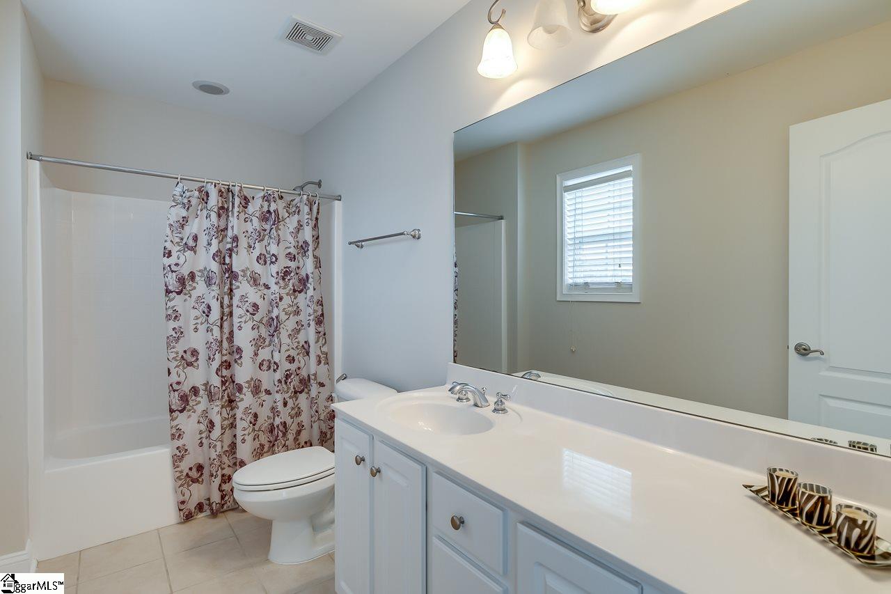 205 Traymore Way Greer, SC 29650 - Photo 31 of 36 Gallery Image 31