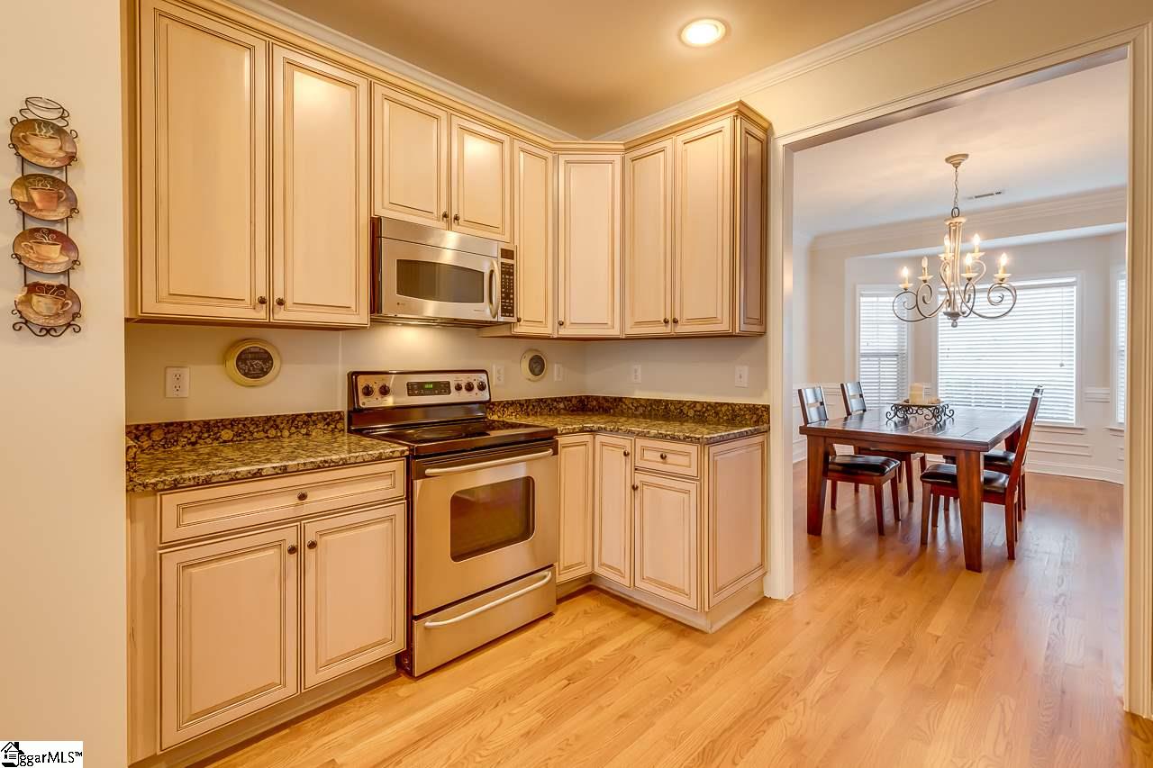 205 Traymore Way Greer, SC 29650 - Photo 10 of 36 Gallery Image 10