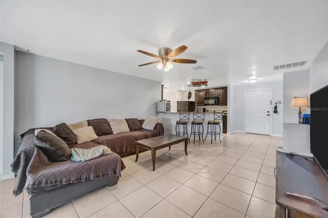 $259,999 | 835 Chatham Walk Drive, Ruskin, FL 33570