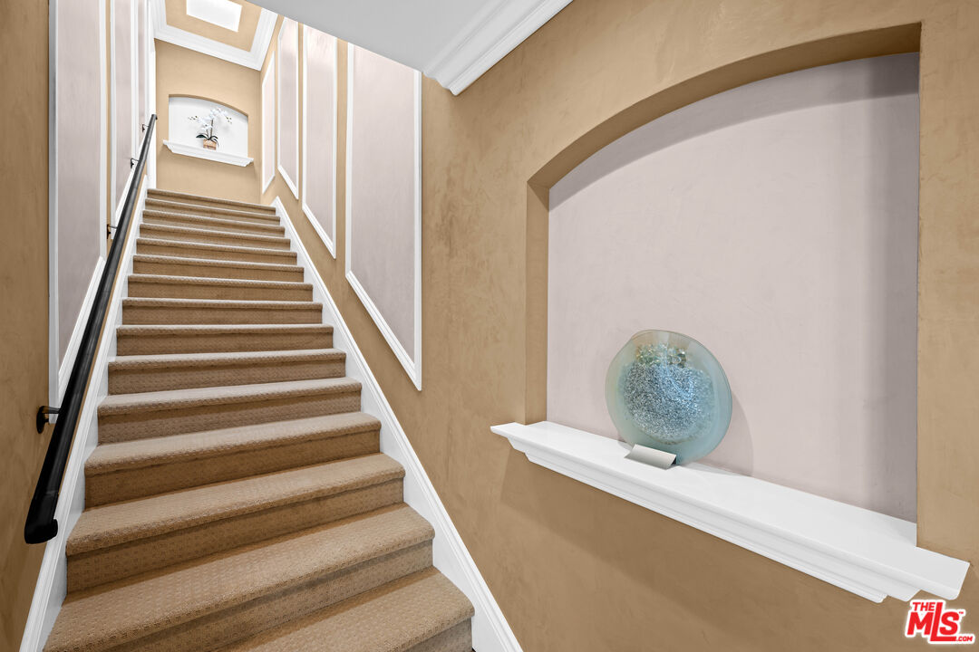 2563 Hutton Drive Beverly Hills, CA 90210 - Photo 34 of 69