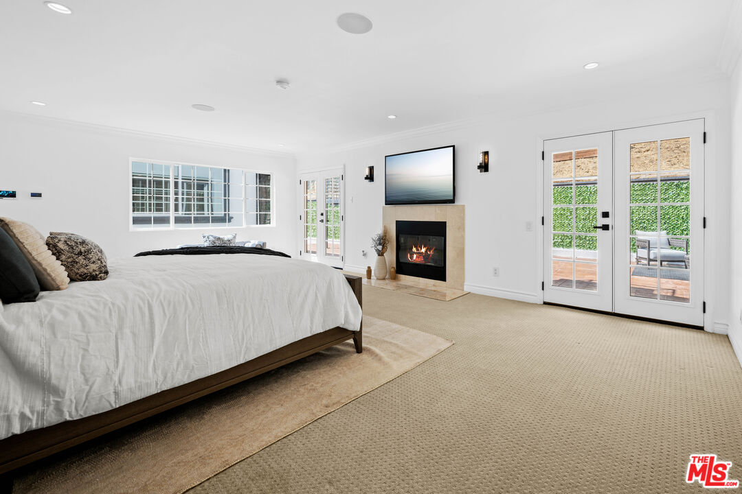 2563 Hutton Drive Beverly Hills, CA 90210 - Photo 35 of 69