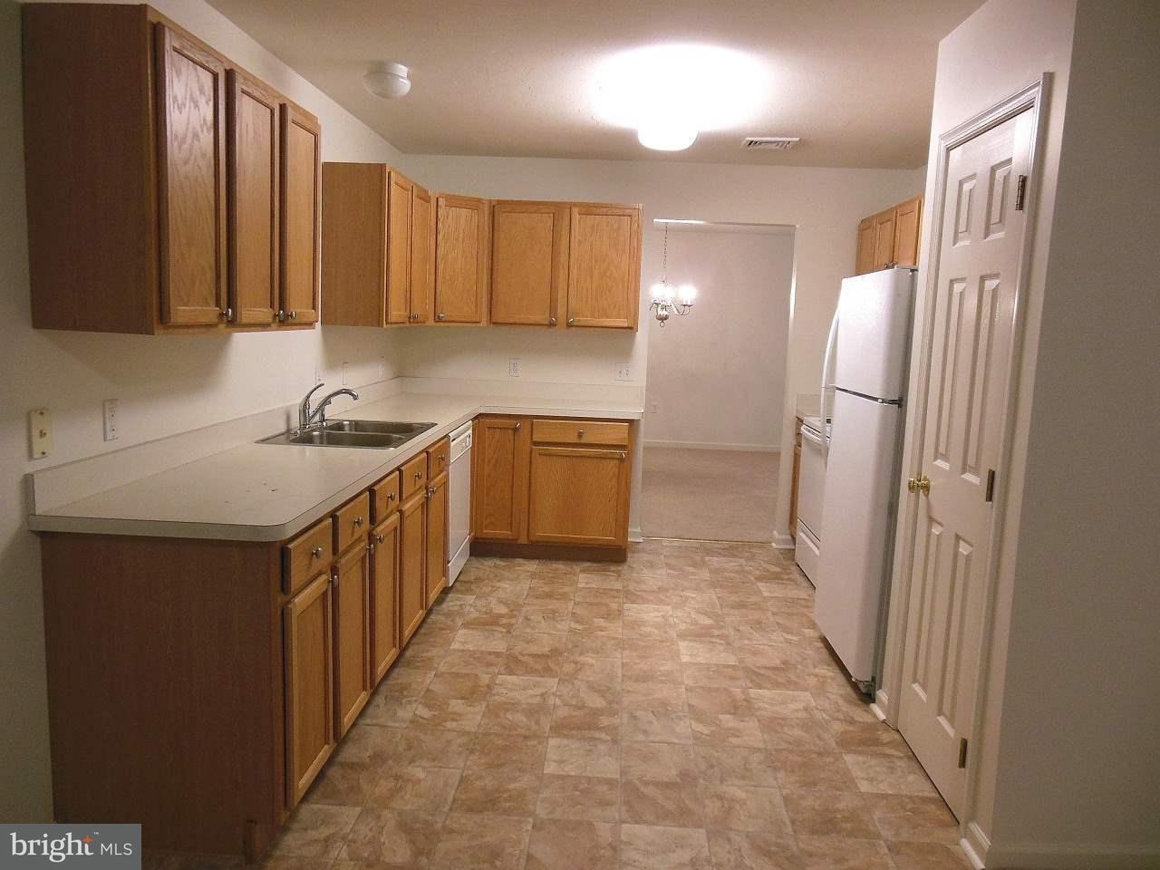 6920 Seneca Ridge Drive York, PA 17403 - Photo 10 of 22 Gallery Image 10