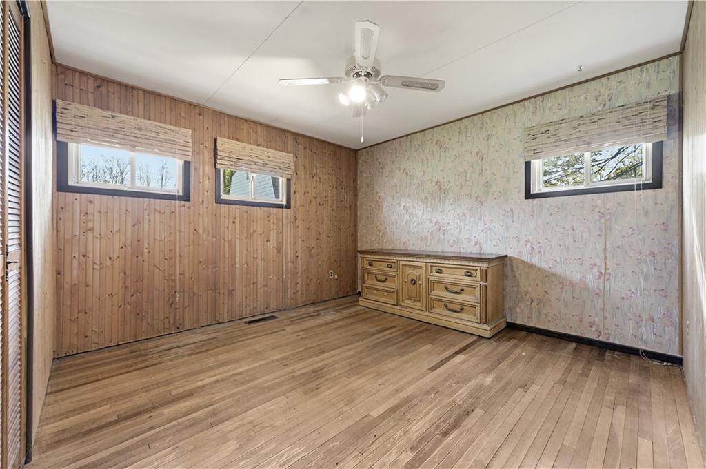 72 Sycamore Street Beaver, PA 15009 - Photo 10 of 26 A quiet, comfortable retreat