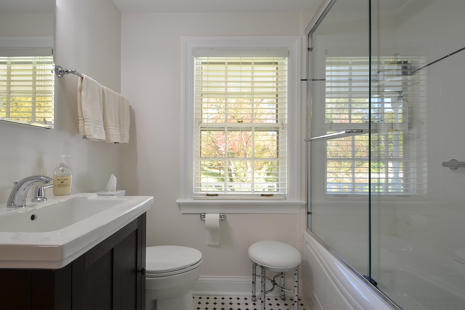 590 Aberdeen Road Inverness, IL 60067 - Photo 23 of 28