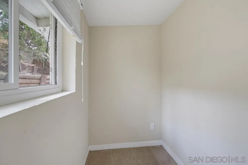 9649 Halberns Boulevard Santee, CA 92071 - Photo 20 of 47