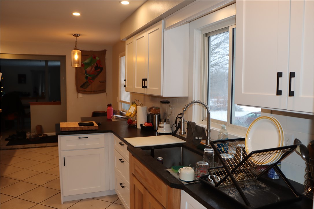 3975 County Line Road Walworth, NY 14502 - Photo 6 of 24