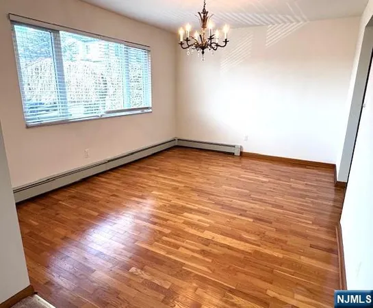 $2,950 | 123 East Harwood Terrace, Unit 1, Palisades Park, NJ 07650