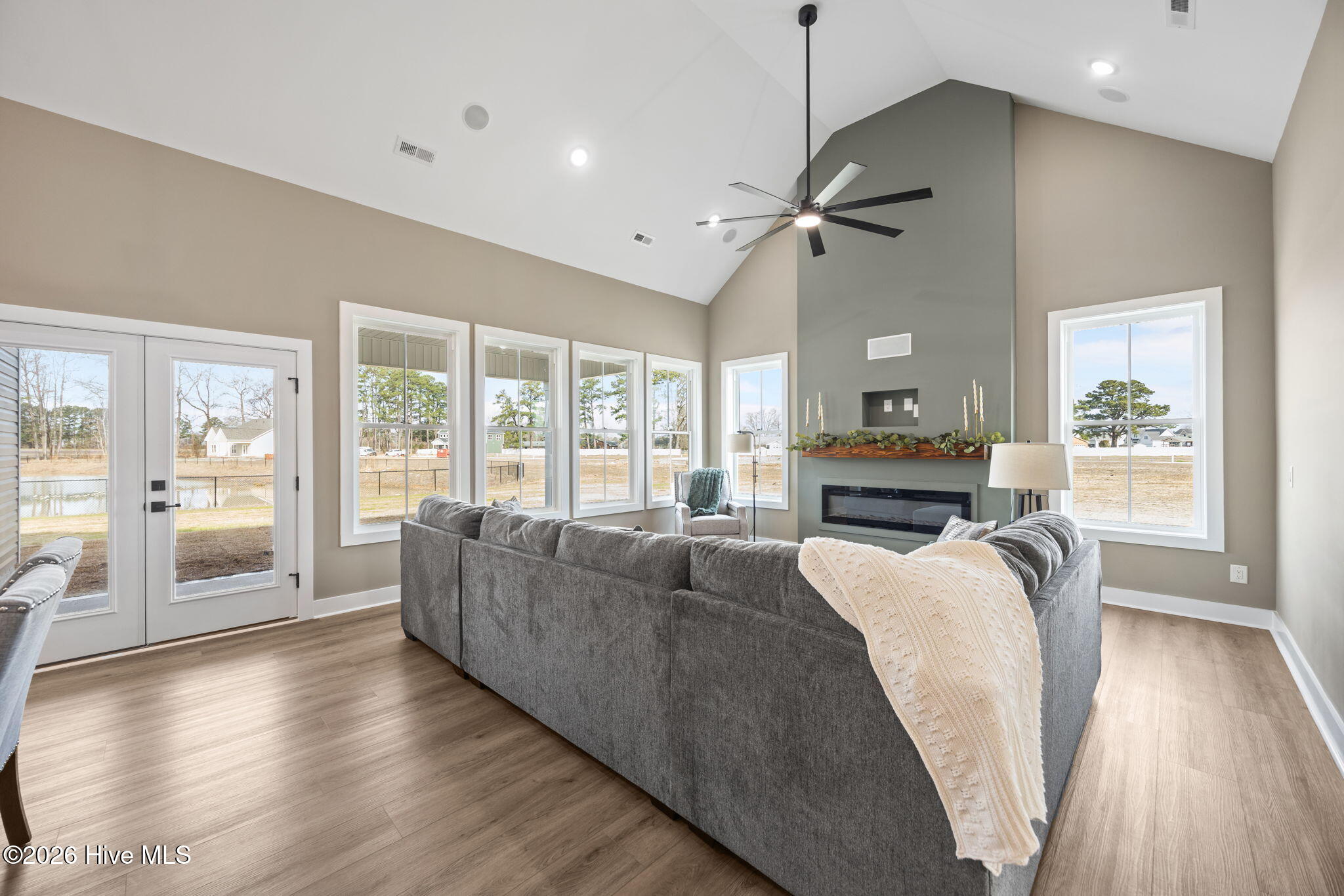 4068 Regina Lane Ayden, NC 28513 - Photo 4 of 29 10-web-or-mls-BLS_0009 (1)