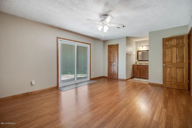 $1,350 | 142 Sandest Drive, Lafayette, LA 70508
