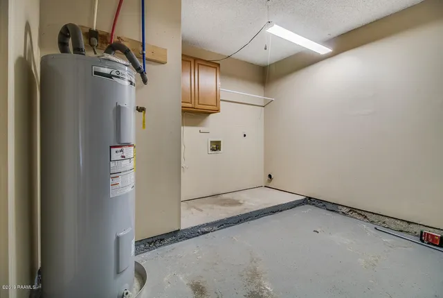 $1,350 | 142 Sandest Drive, Lafayette, LA 70508